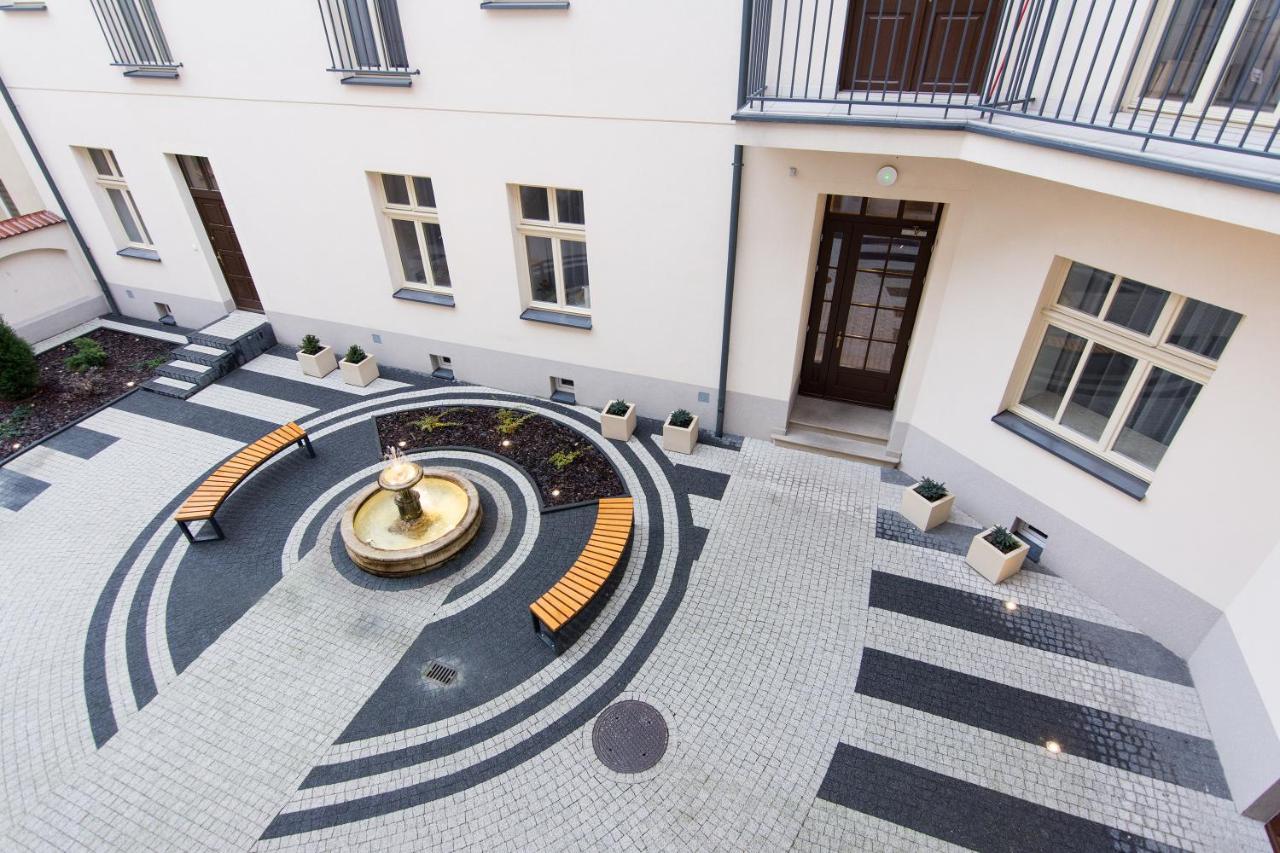Luxury Apartments Old Town Topolowa Krasków Exterior foto